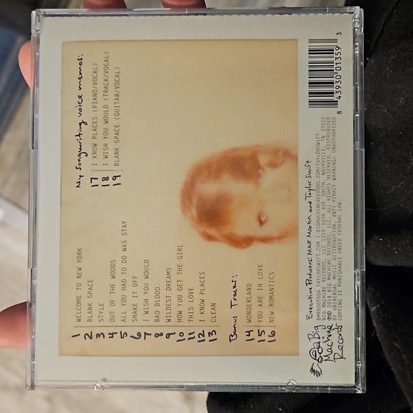 TSWIFT 1989 album polaroids + CD - Picture 14 of 15